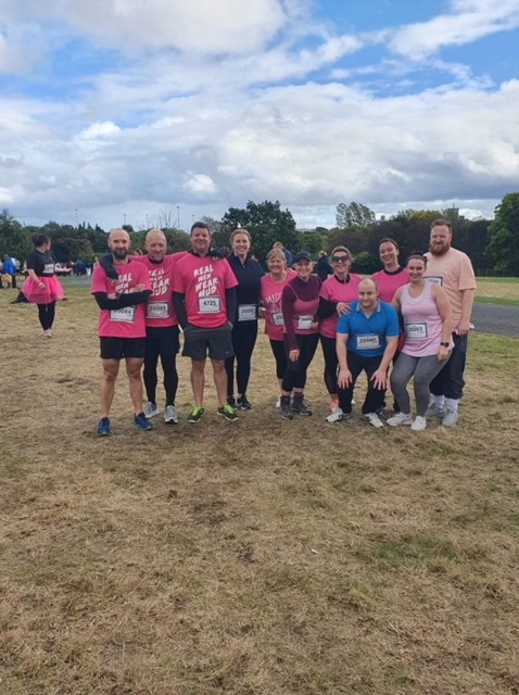 Pretty Muddy 2021, Race for Life, Cancer Research, Made for Trade, Group picture Before